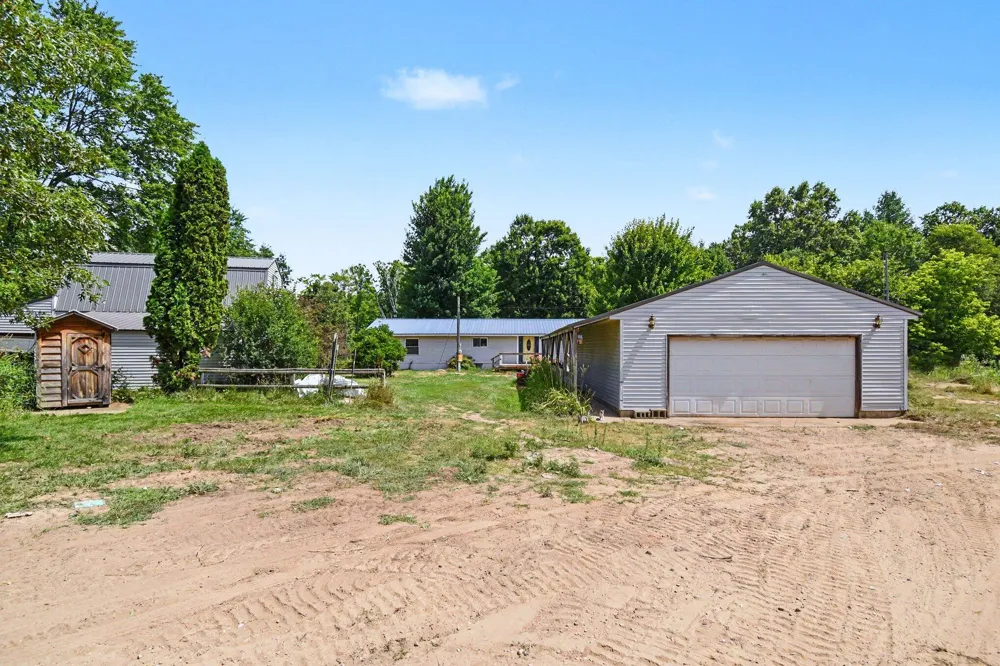 17290 Pierce Road Unknown, MI 49346