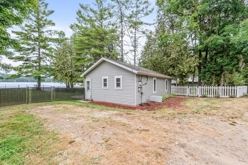 5790 Birch Drive Sheridan Township, MI 49305