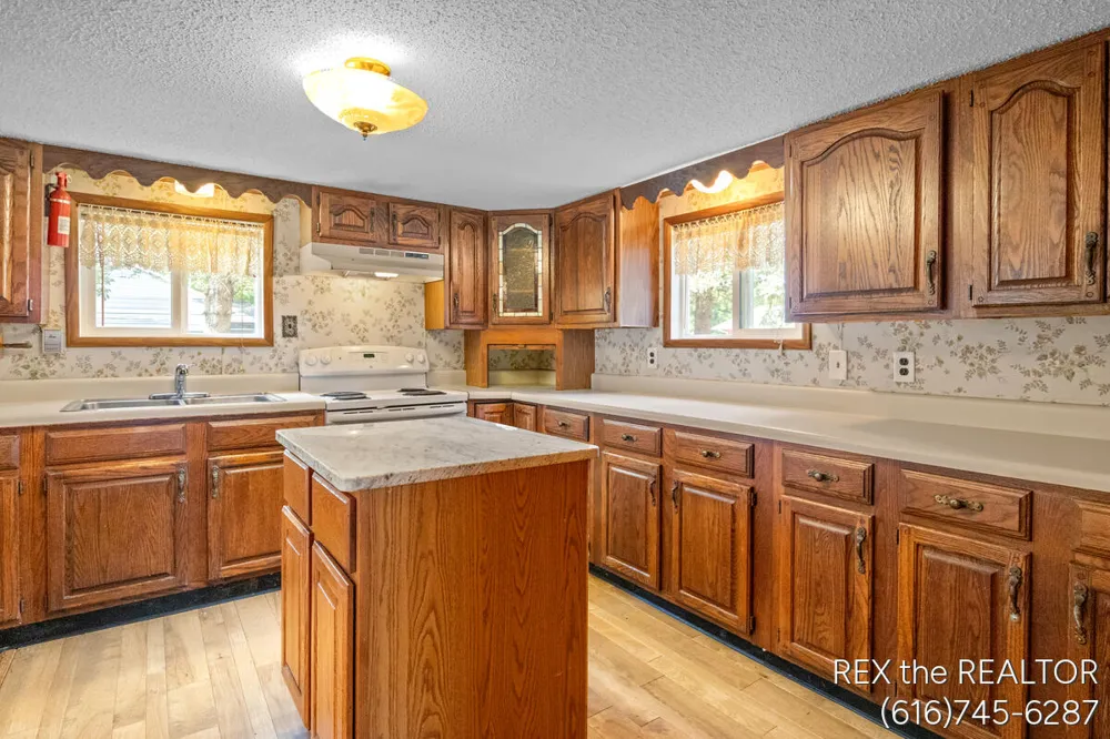 167 W Brooks Street Newaygo City, MI 49337