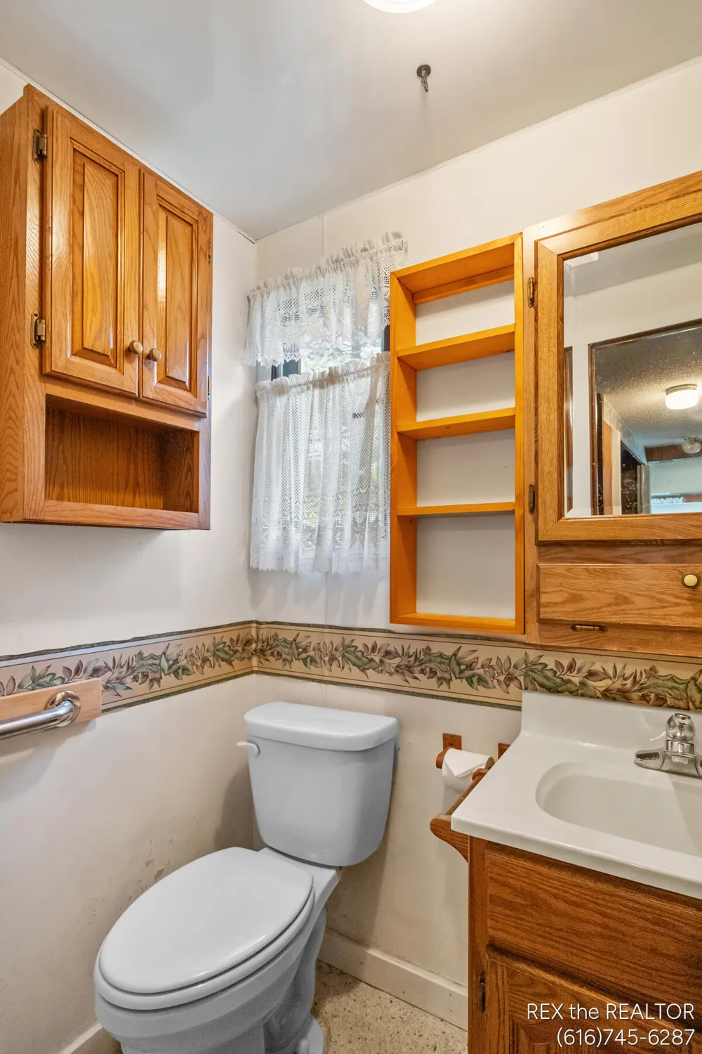 167 W Brooks Street Newaygo City, MI 49337
