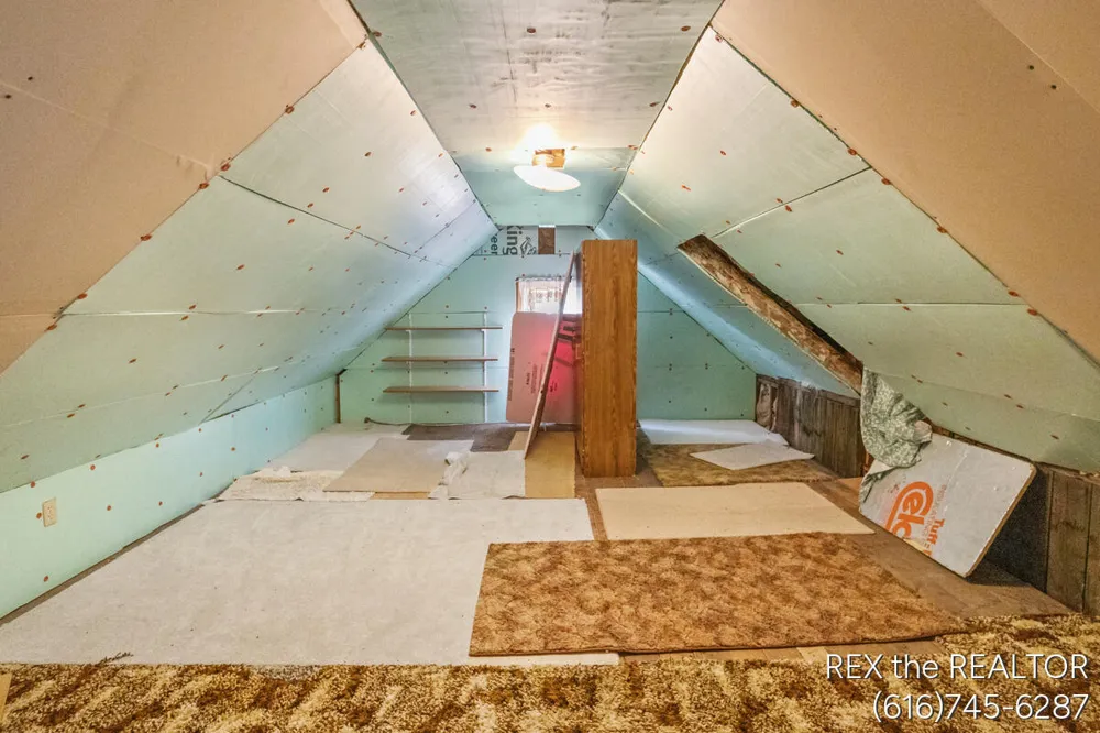 167 W Brooks Street Newaygo City, MI 49337