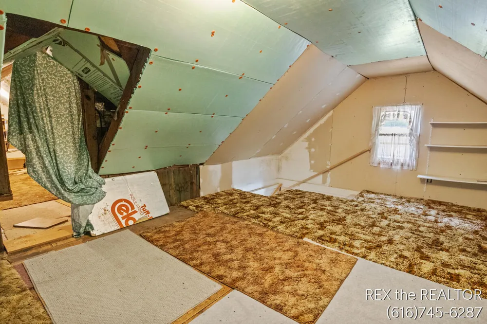 167 W Brooks Street Newaygo City, MI 49337