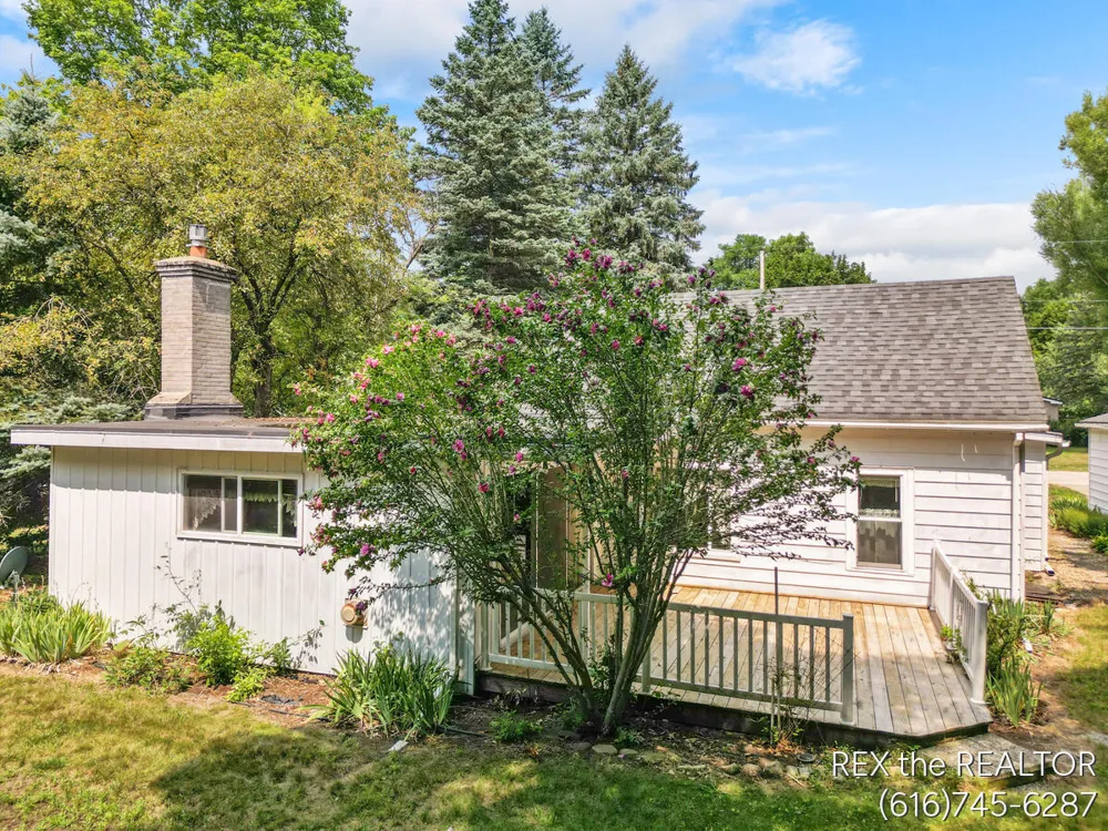 167 W Brooks Street Newaygo City, MI 49337