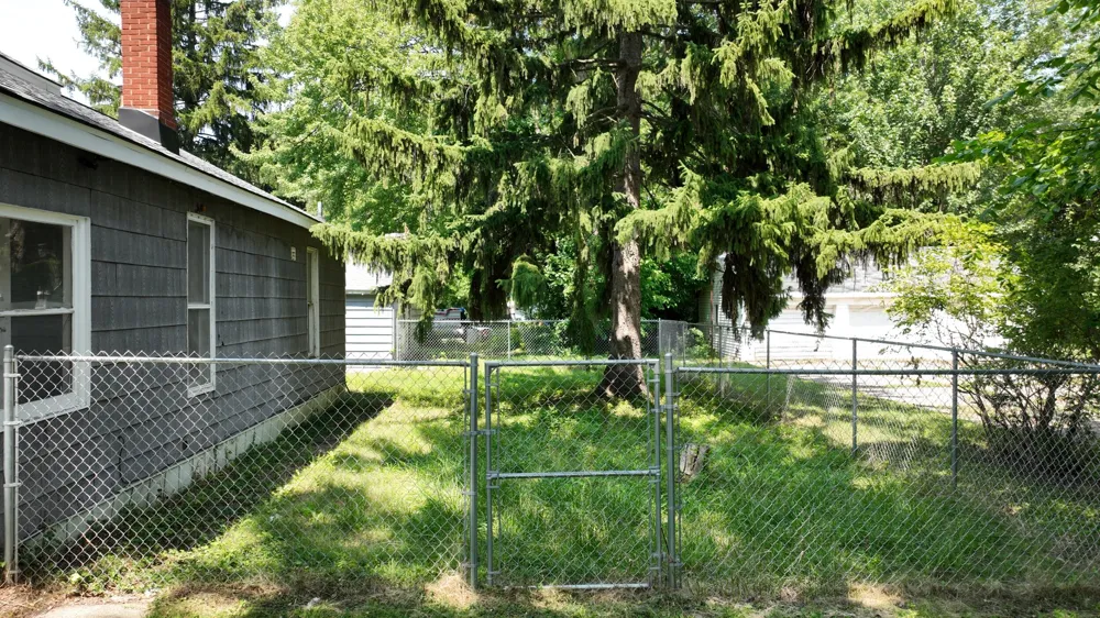 400 Shattuck Road Saginaw Charter Township, MI 48604