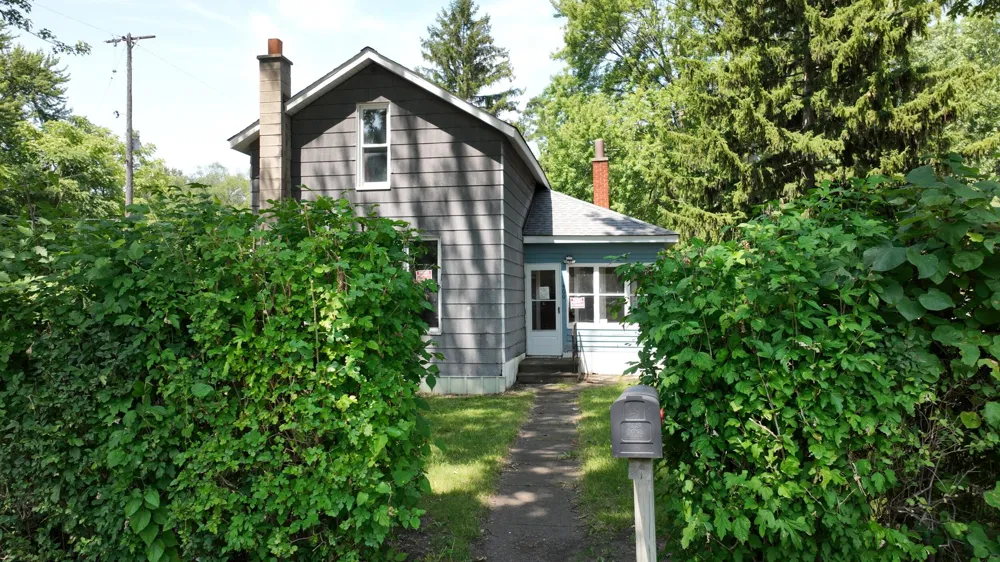 400 Shattuck Road Saginaw Charter Township, MI 48604