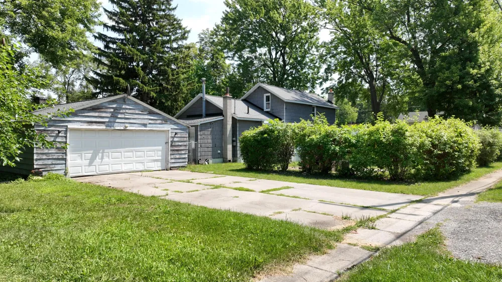 400 Shattuck Road Saginaw Charter Township, MI 48604