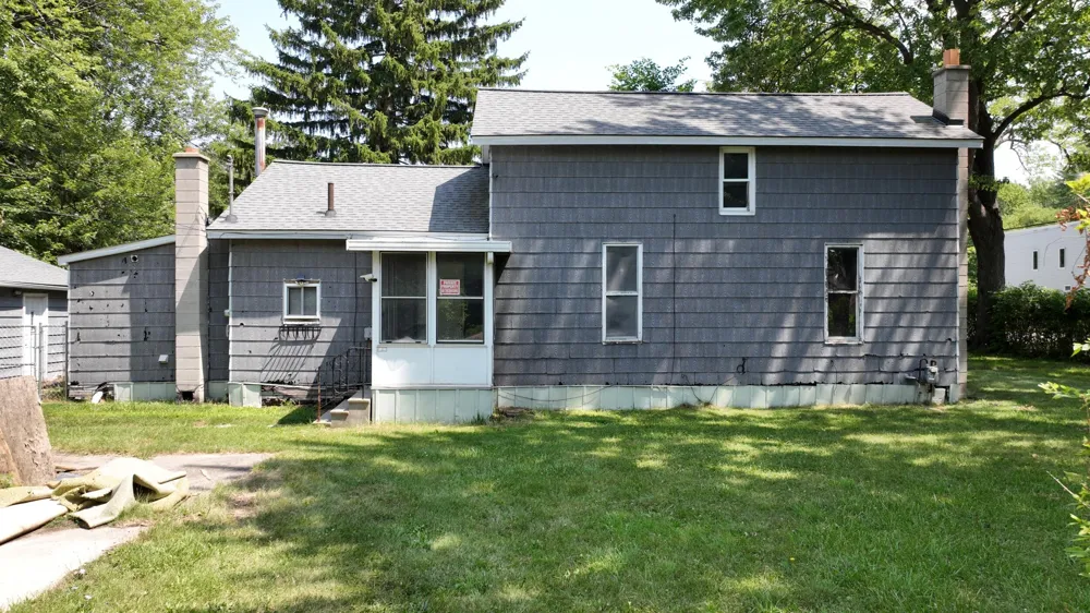 400 Shattuck Road Saginaw Charter Township, MI 48604