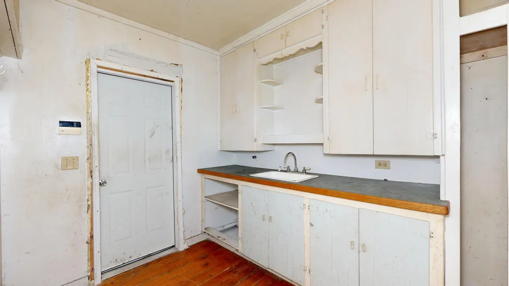 400 Shattuck Road Saginaw Charter Township, MI 48604