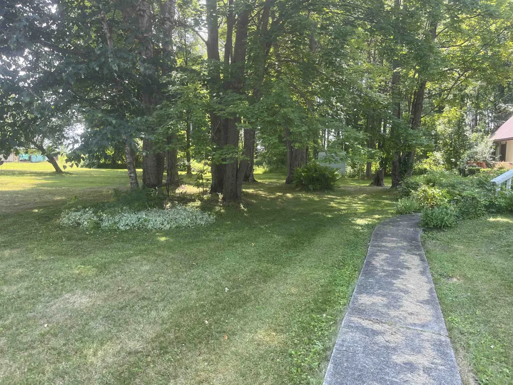 2354 E Huron Au Gres Township, MI 49703