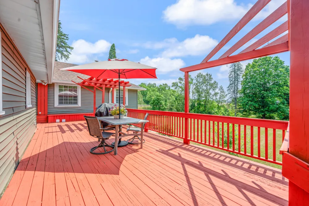 21021 19 Mile Road Green Charter Township, MI 49307