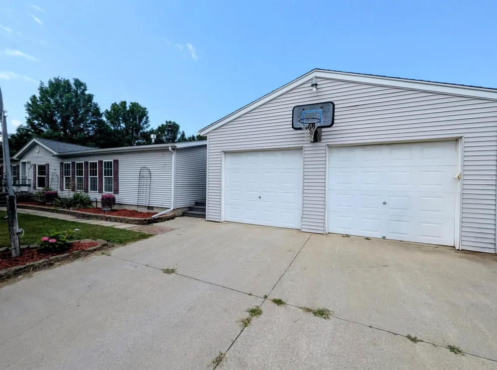 4195 Wheeler Road Bangor Charter Township, MI 48706