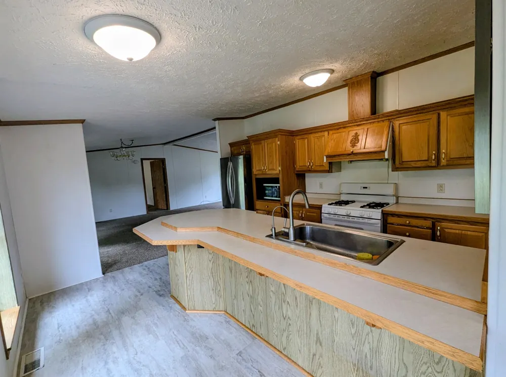 4195 Wheeler Road Bangor Charter Township, MI 48706