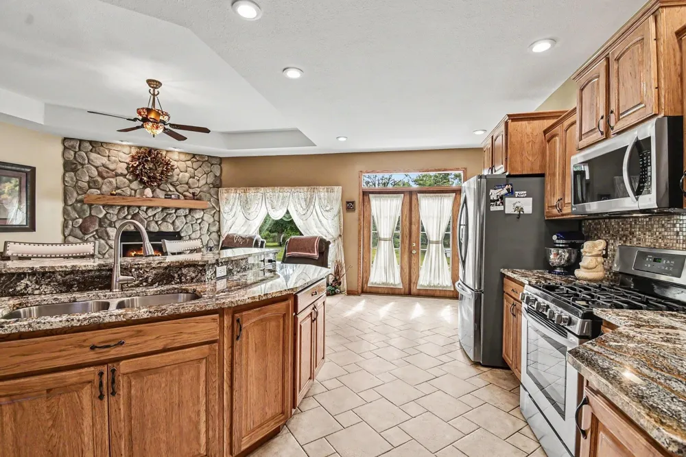 6260 Evergreen Plainfield Township, MI 48739