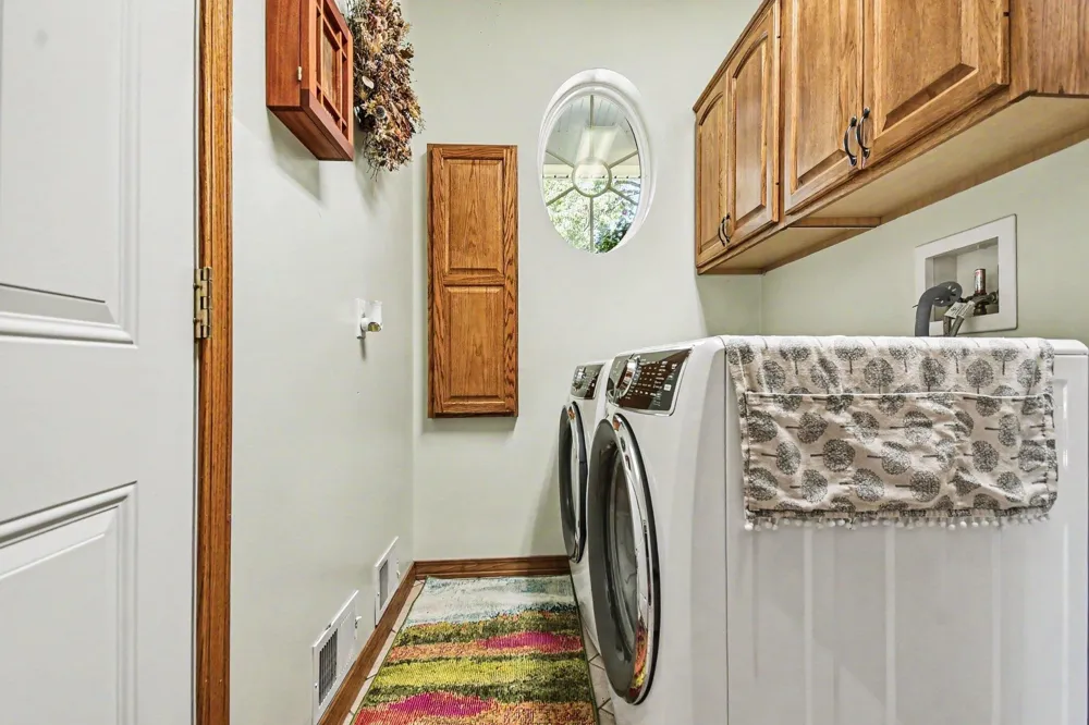 6260 Evergreen Plainfield Township, MI 48739