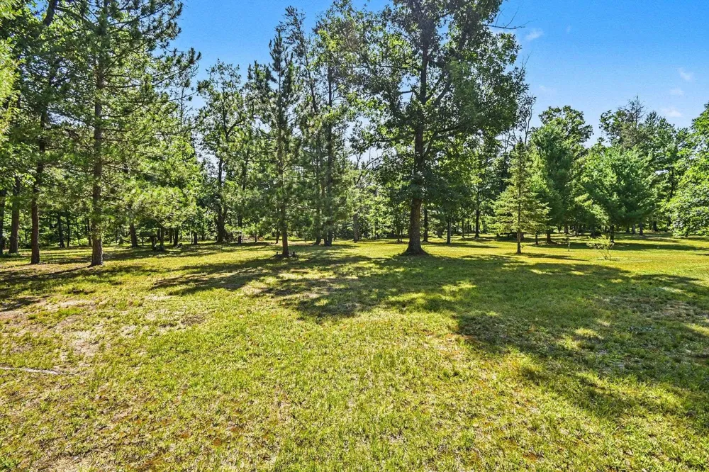 6260 Evergreen Plainfield Township, MI 48739