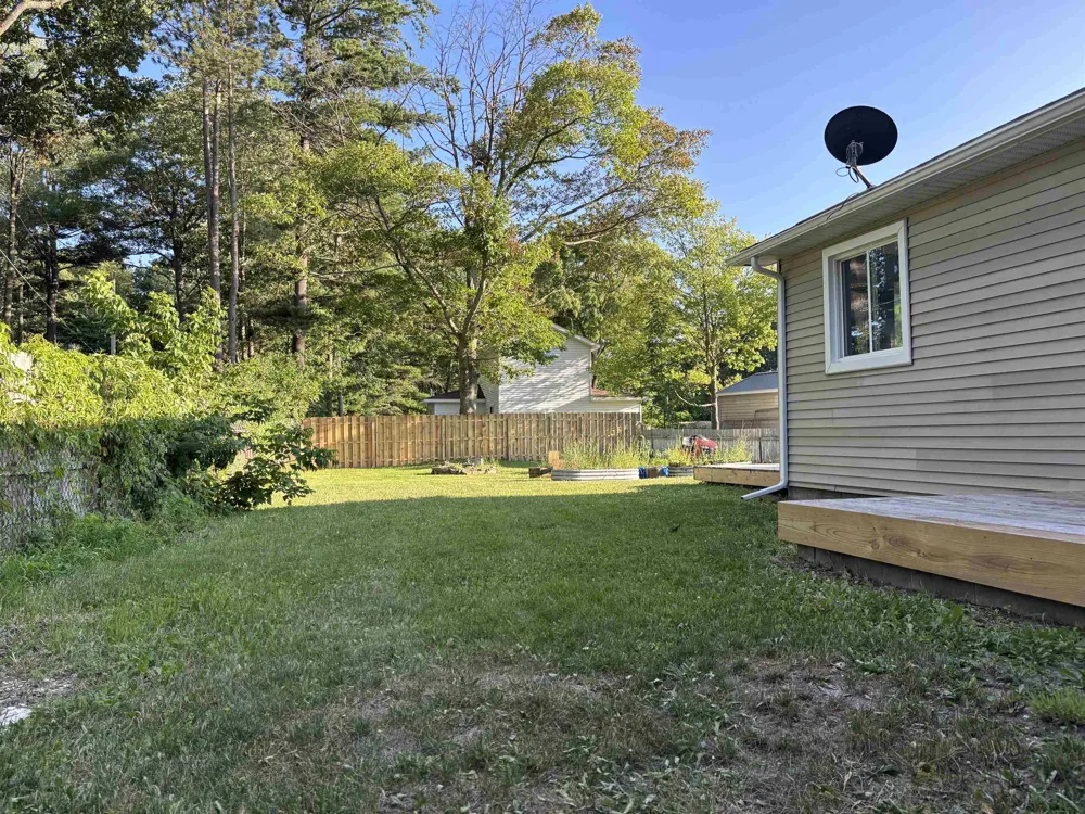 2438 Huron Whitney Township, MI 48763