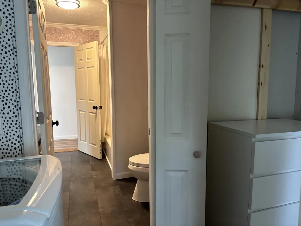 2438 Huron Whitney Township, MI 48763