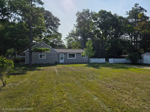 2438 Huron