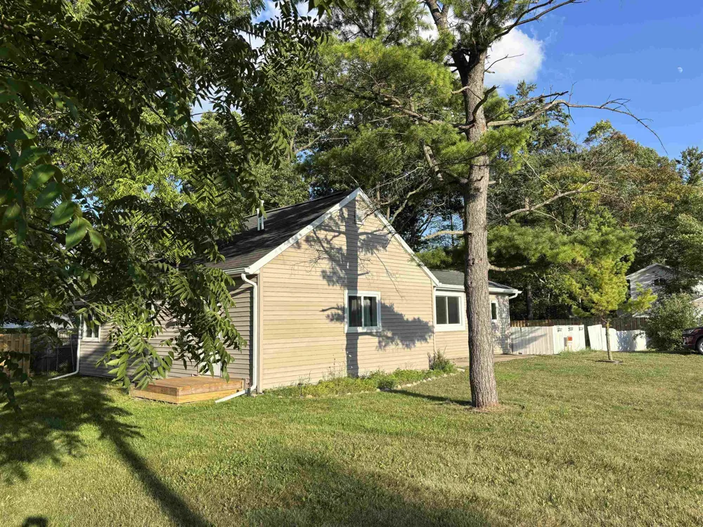 2438 Huron Whitney Township, MI 48763