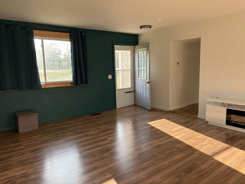 2438 Huron Whitney Township, MI 48763