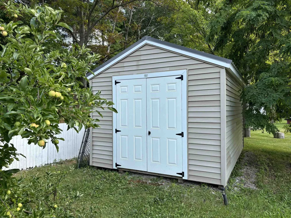 2438 Huron Whitney Township, MI 48763