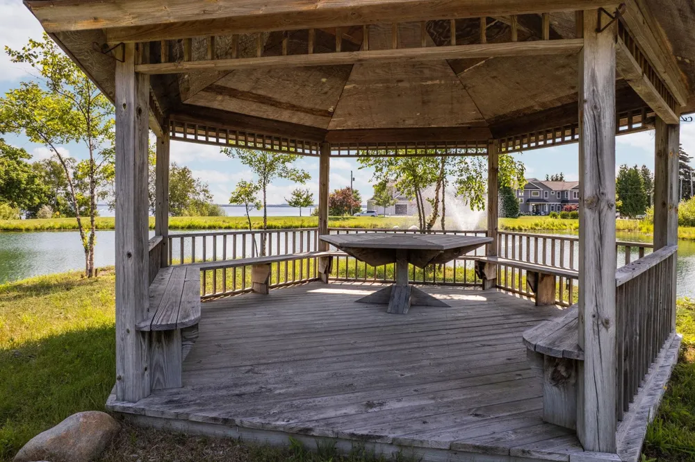 14890 Mallard Drive Peninsula Township, MI 49686
