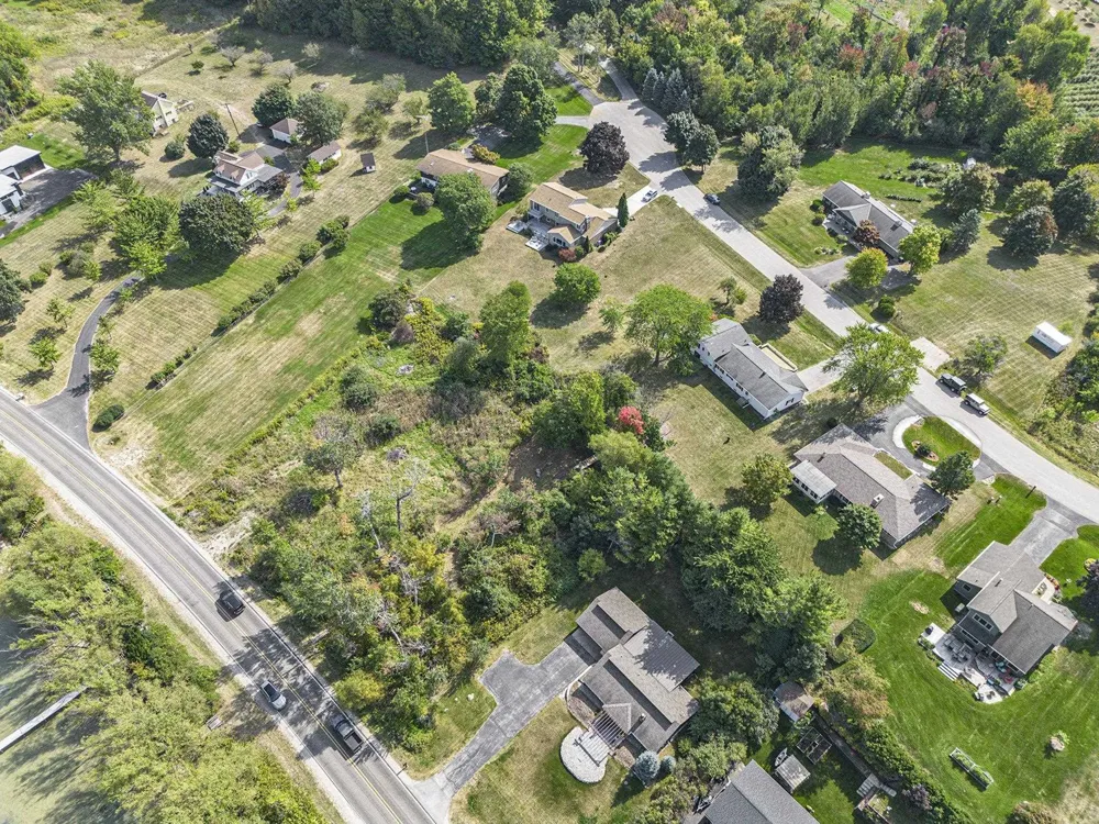 12016 Peninsula Drive Peninsula Township, MI 49686