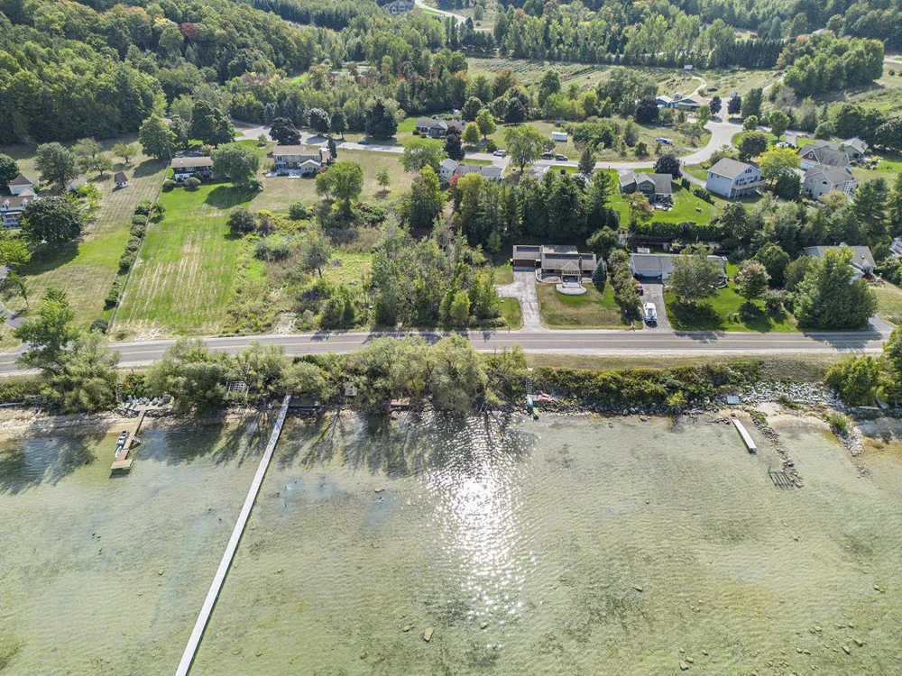 12016 Peninsula Drive Peninsula Township, MI 49686