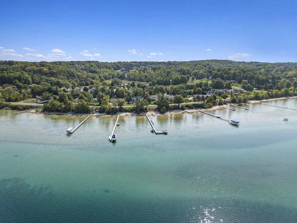 12016 Peninsula Drive Peninsula Township, MI 49686