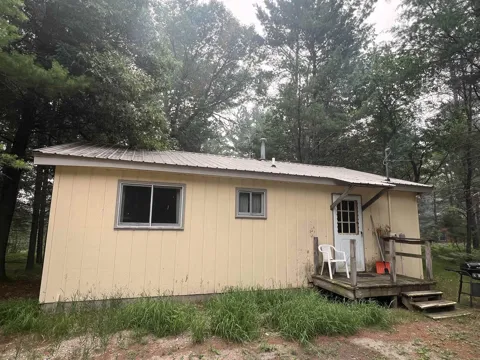 2323 Hummingbird Lane