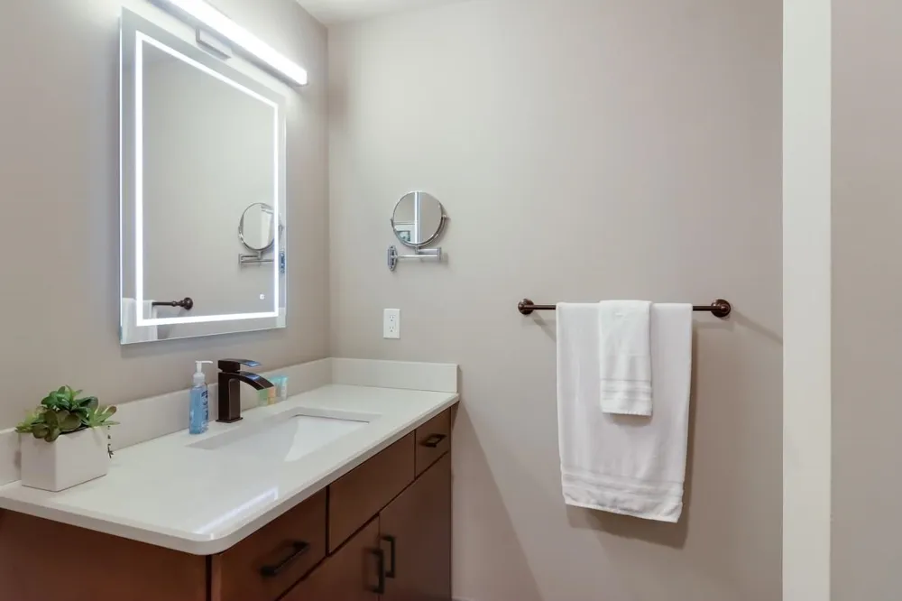 224 E State Street Traverse City City, MI 49684
