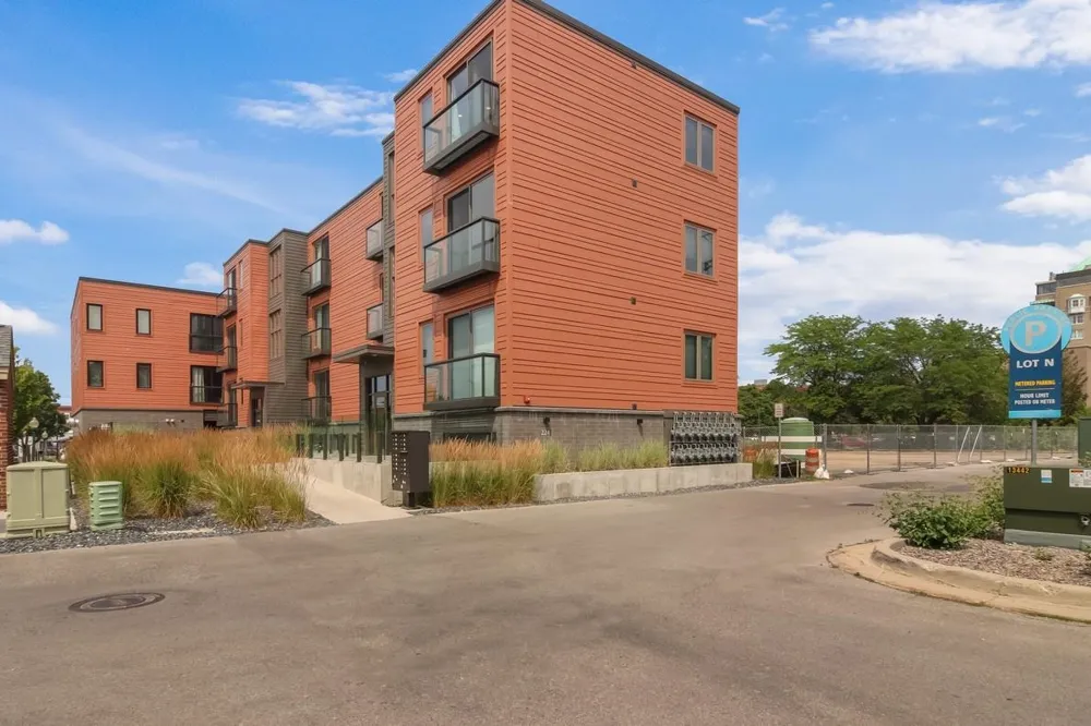 224 E State Street Traverse City City, MI 49684