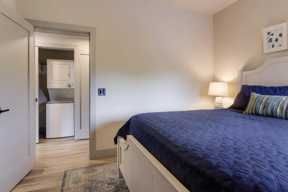 224 E State Street Traverse City City, MI 49684