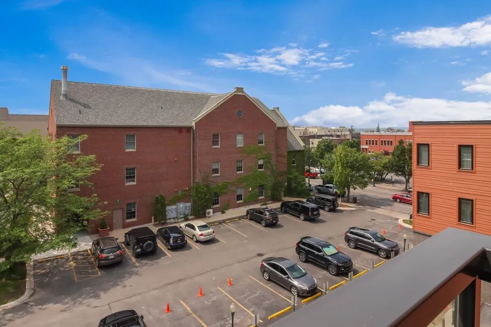 224 E State Street Traverse City City, MI 49684