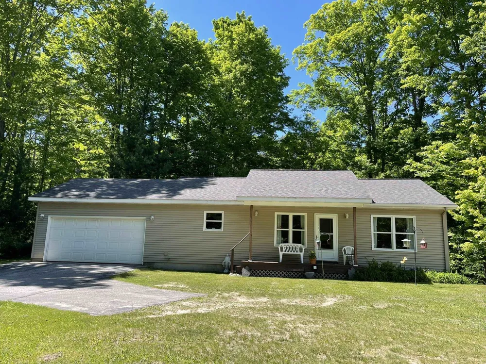 7430 River Street Benzonia Township, MI 49616