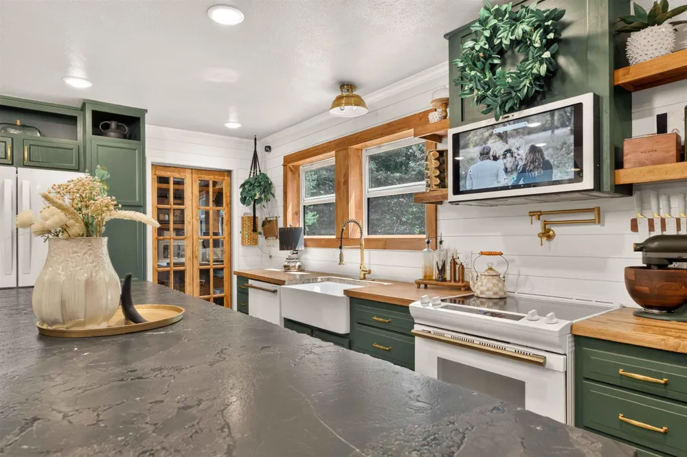 9078 Ferris Avenue Merrill Township, MI 49309