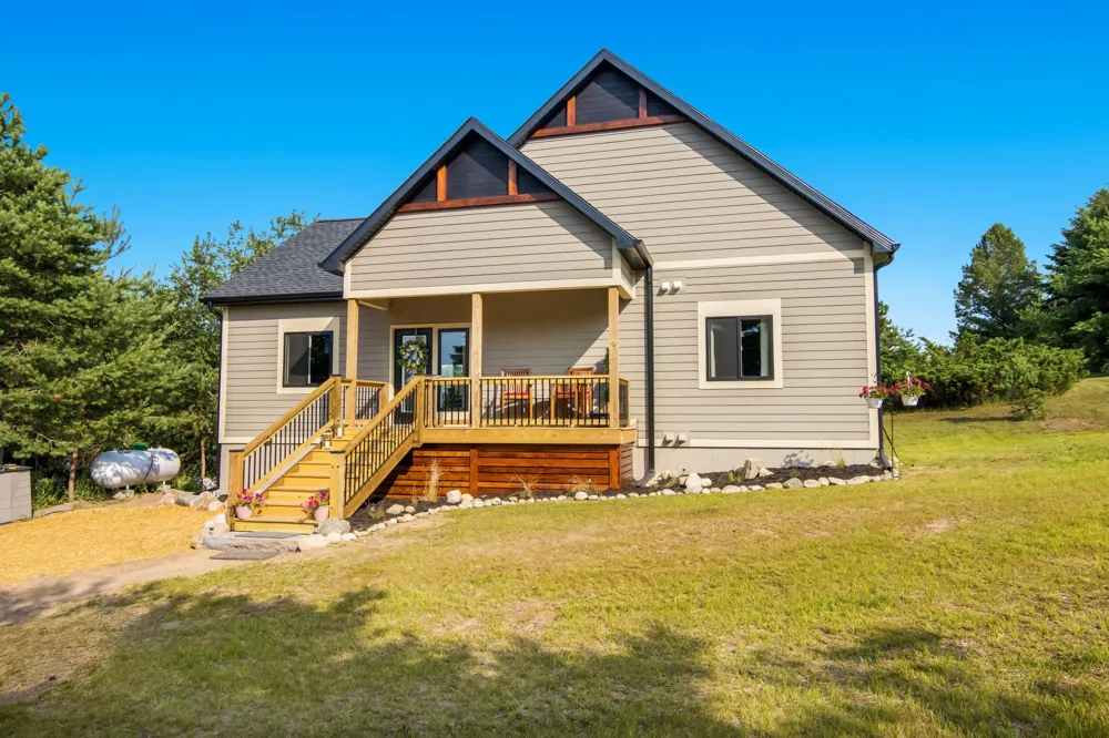 4225 Schoolcraft Road Kearney Township, MI 49615