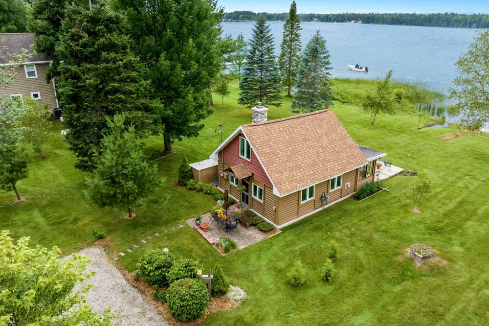 7969 Channel Road Springvale Township, MI 49770