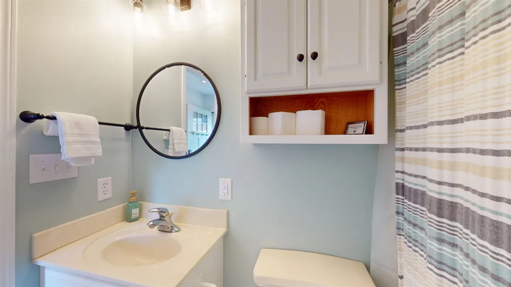 9612 Fowler Lane Helena Township, MI 49676