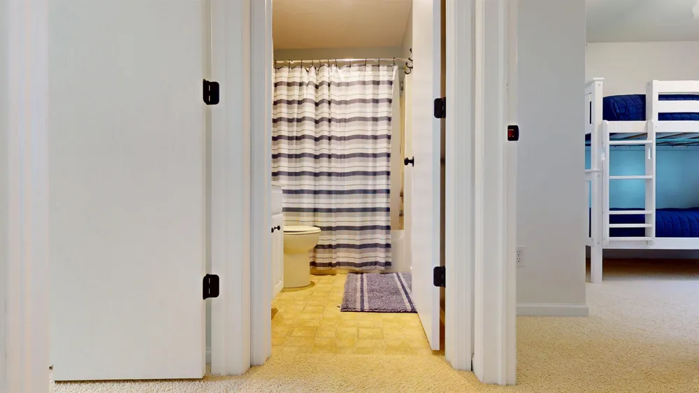 9612 Fowler Lane Helena Township, MI 49676