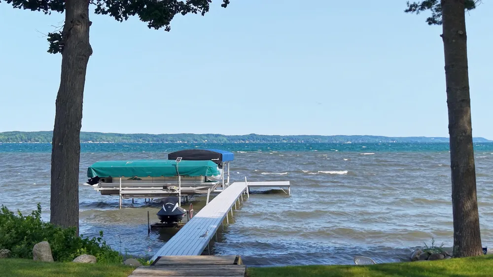 9612 Fowler Lane Helena Township, MI 49676