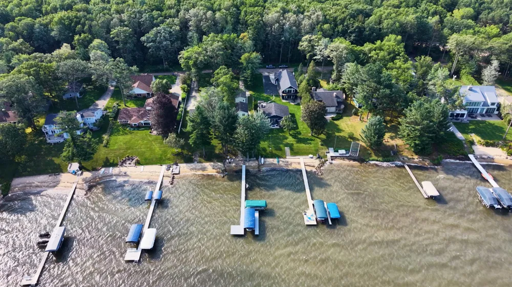 9612 Fowler Lane Helena Township, MI 49676