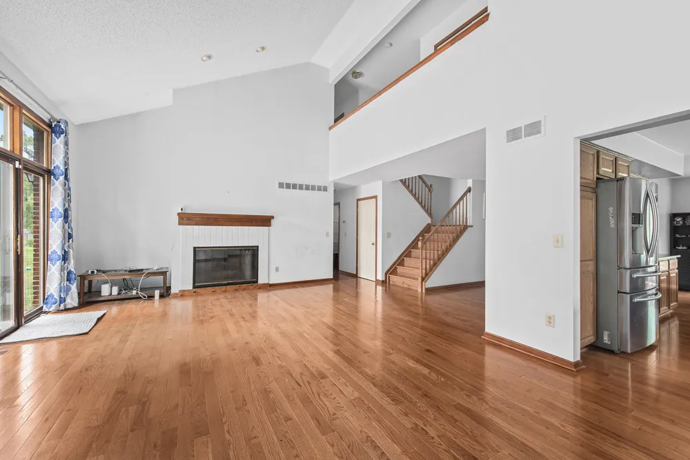 4877 Davis Court Troy City, MI 48085