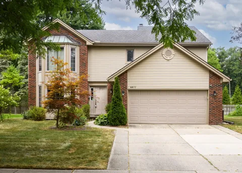 4877 Davis Court