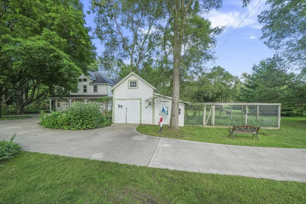 1056 Smith Road East Bay Township, MI 49696