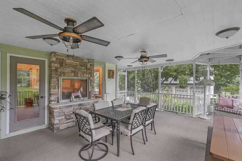 1056 Smith Road East Bay Township, MI 49696