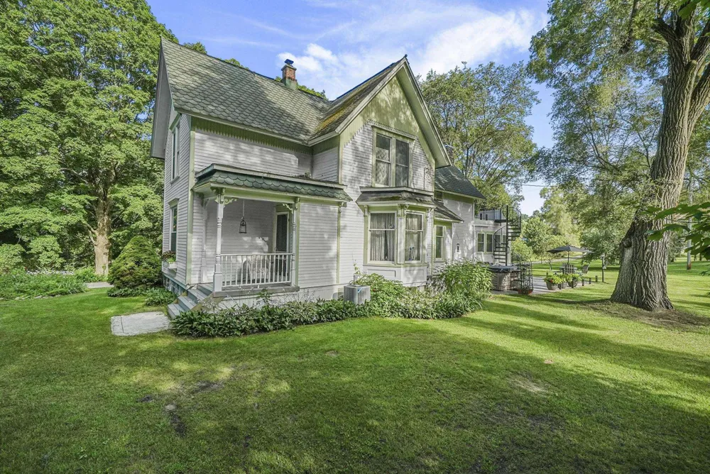 1056 Smith Road East Bay Township, MI 49696