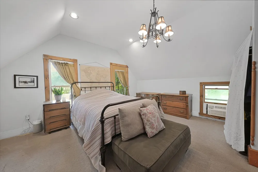 1056 Smith Road East Bay Township, MI 49696