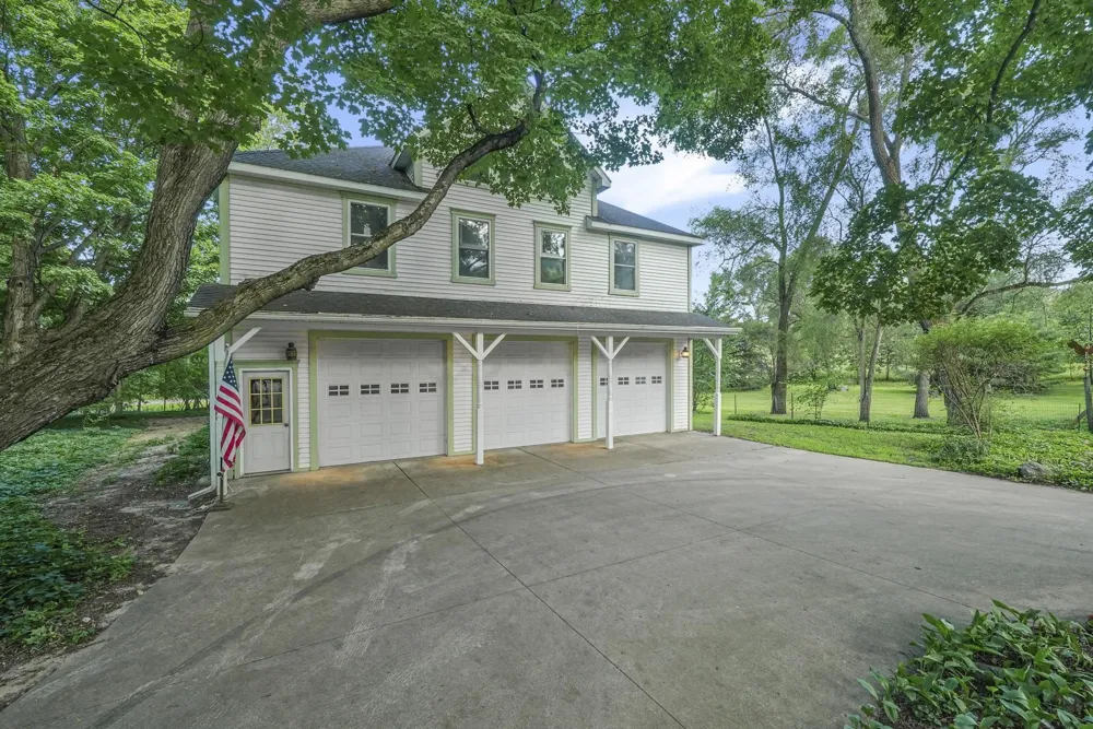 1056 Smith Road East Bay Township, MI 49696