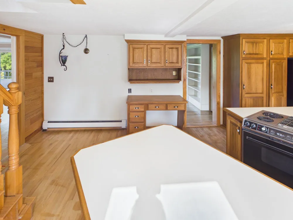 5640 Swede Road Leelanau Township, MI 49670